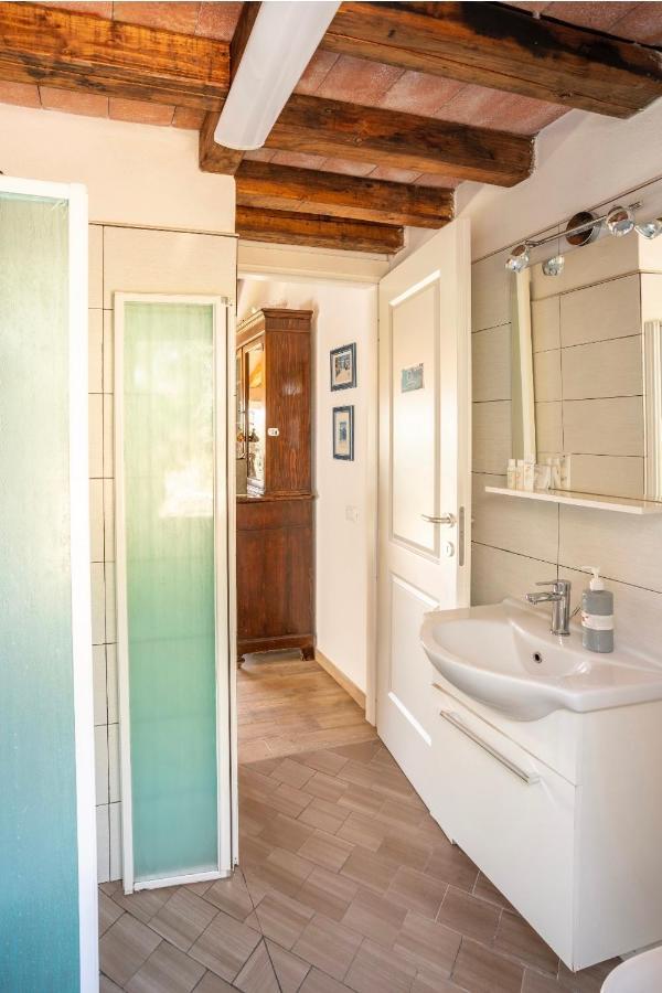 Cozy Tuscany Apartment With View 佩夏 外观 照片